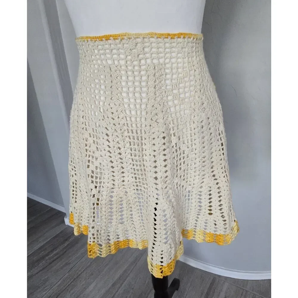 Vintage Hand Crocheted White And Yellow Half Apron Diner Hostess